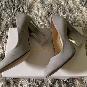 Katy Perry Womens The A.W Faux Suede Lucite Heel